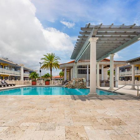 Quality Inn And Conference Center Tampa-Brandon Heartland Экстерьер фото
