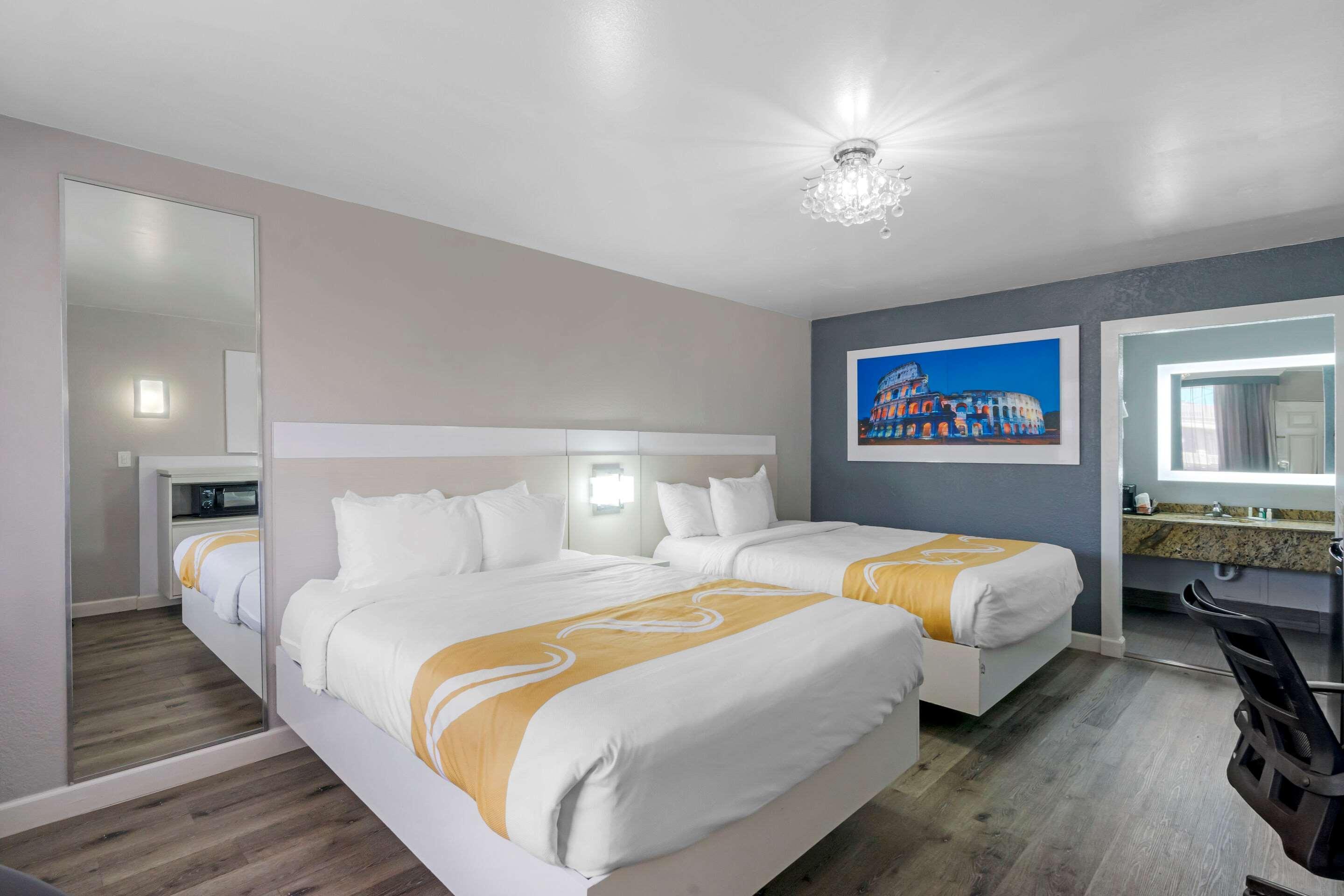 Quality Inn And Conference Center Tampa-Brandon Heartland Экстерьер фото