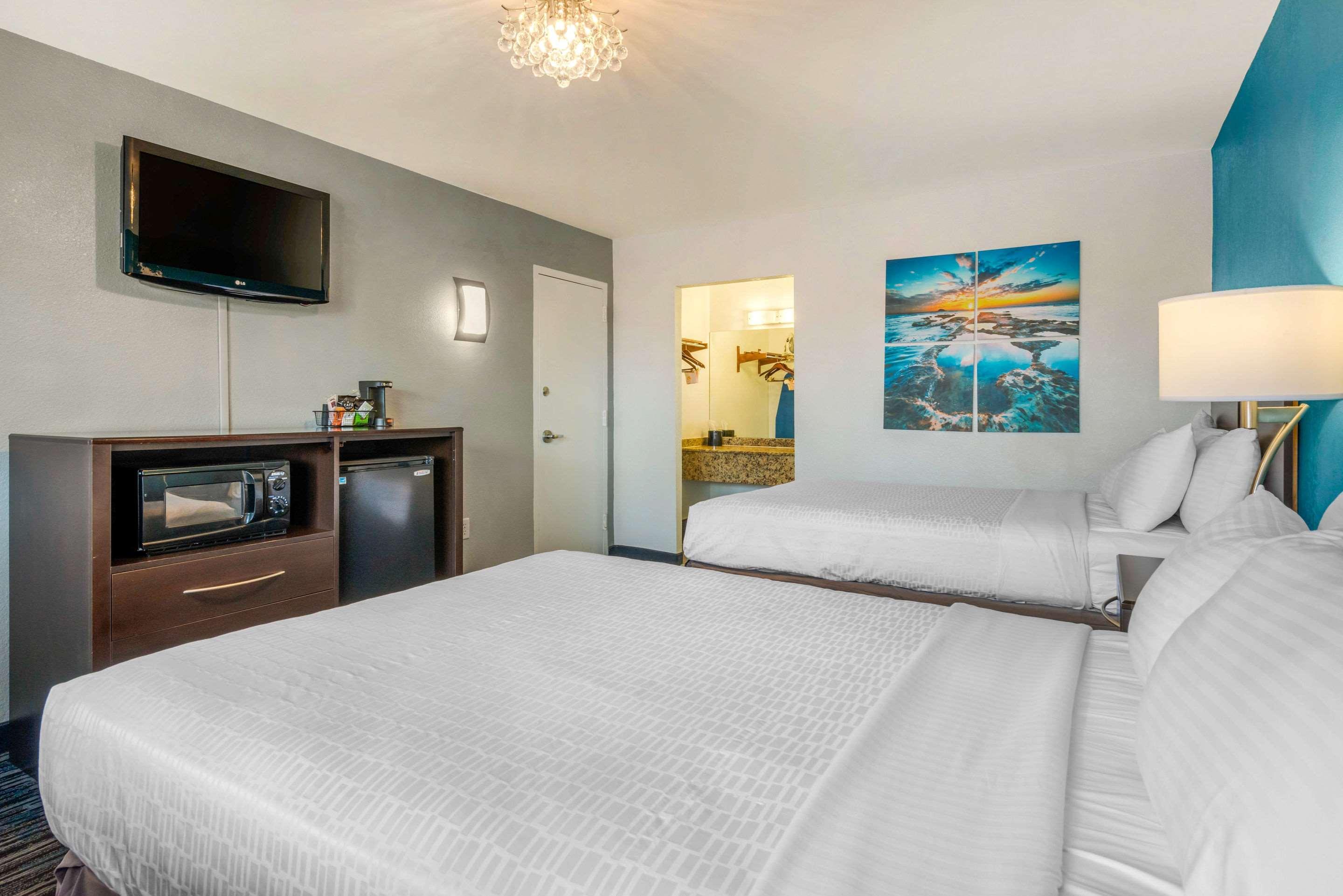 Quality Inn And Conference Center Tampa-Brandon Heartland Экстерьер фото