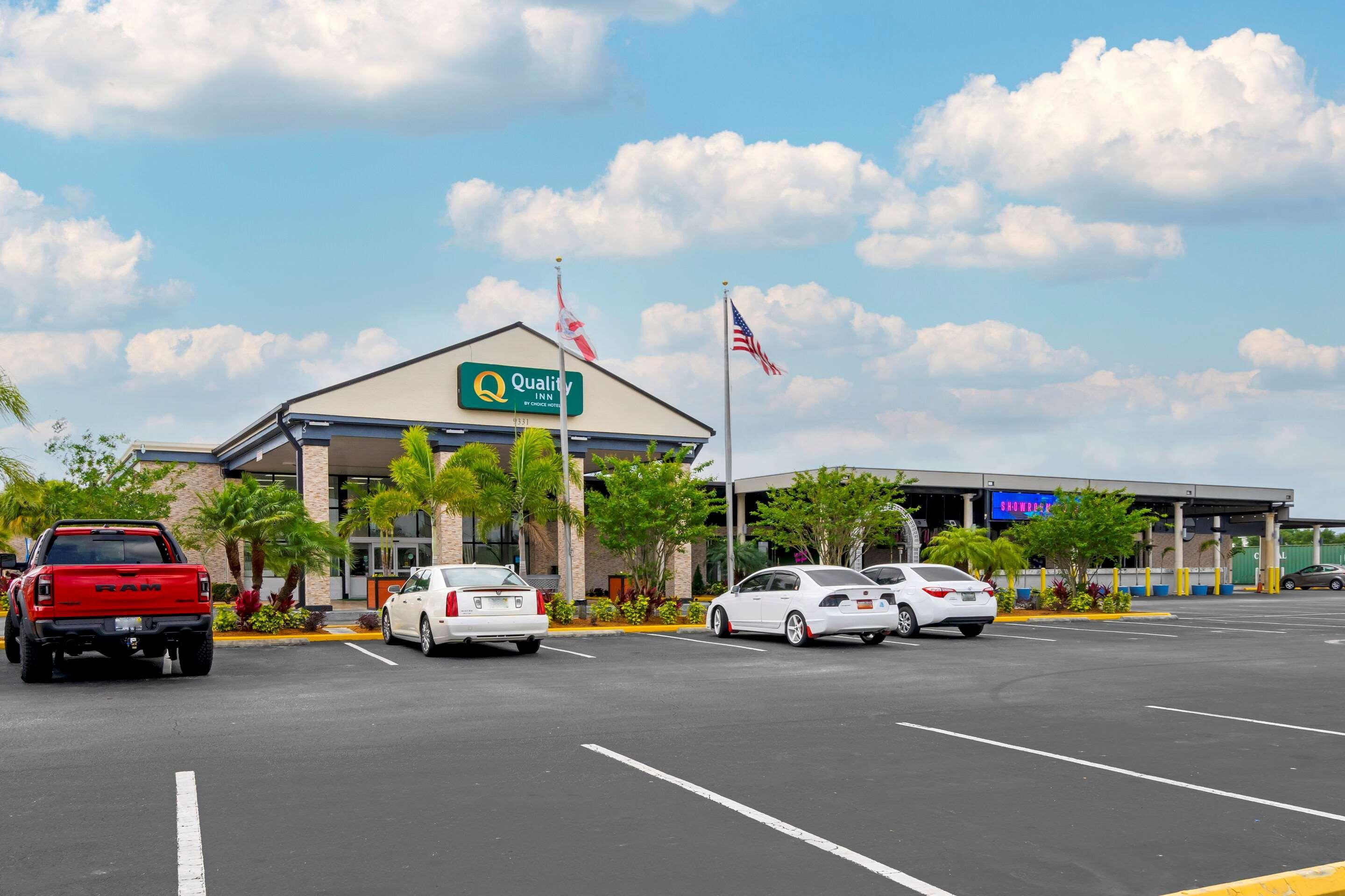 Quality Inn And Conference Center Tampa-Brandon Heartland Экстерьер фото