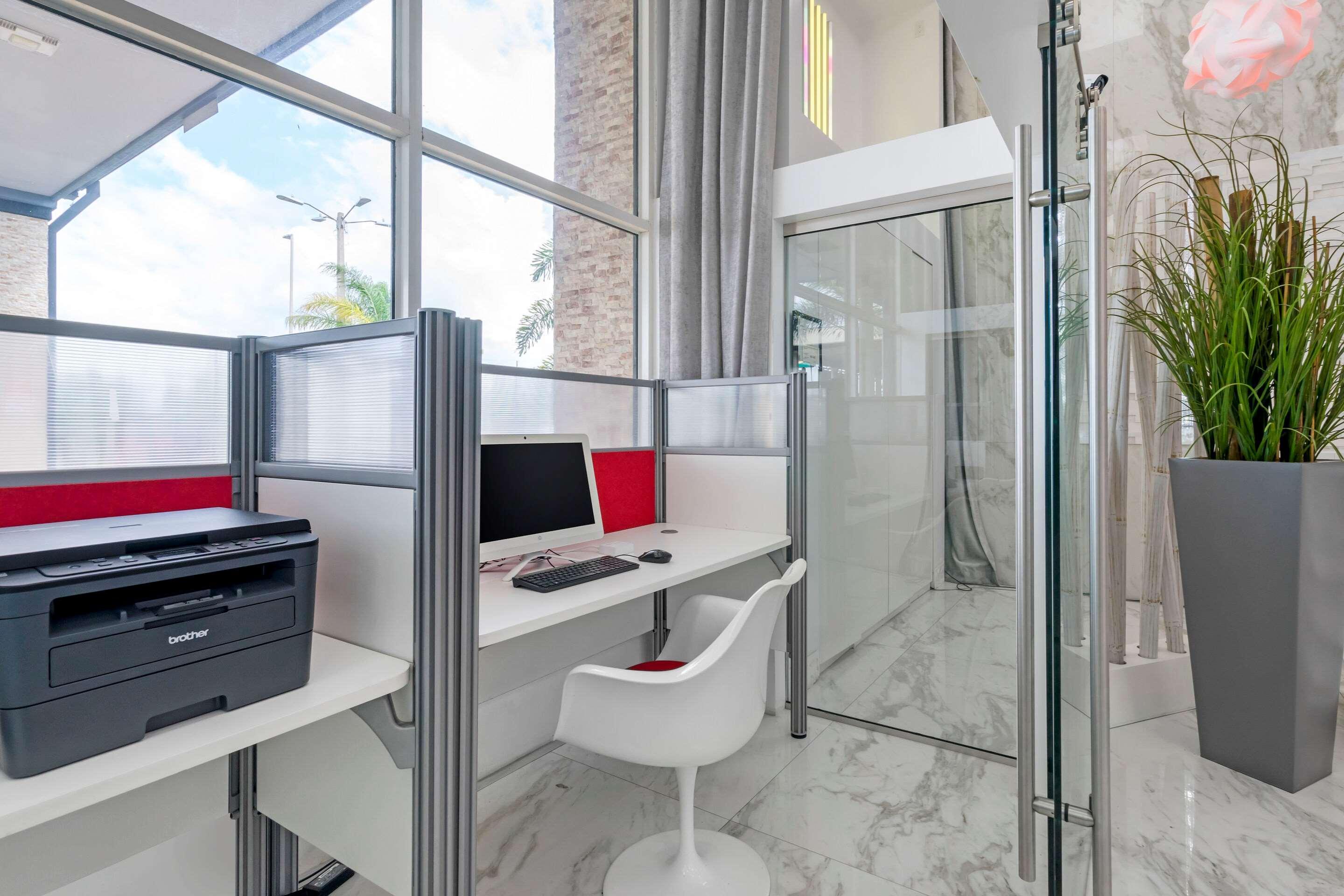 Quality Inn And Conference Center Tampa-Brandon Heartland Экстерьер фото